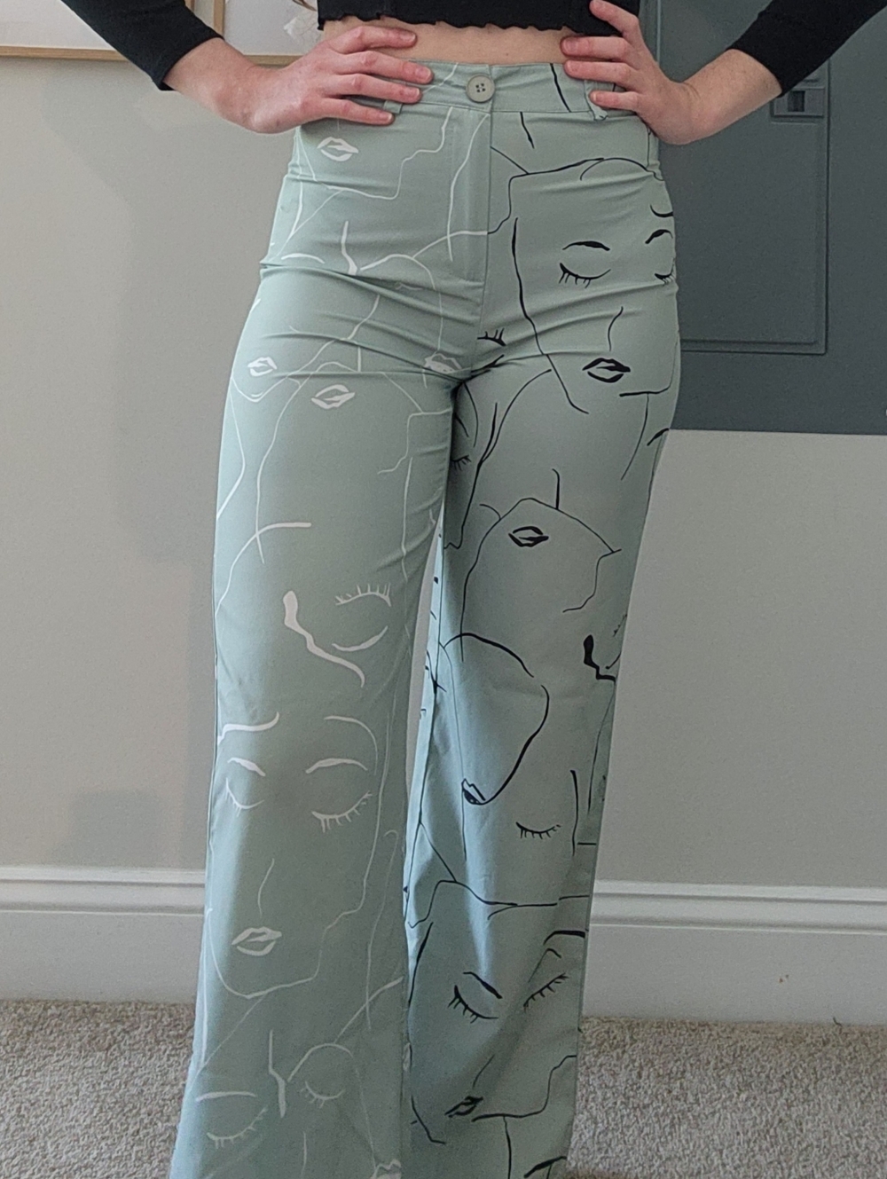 Princess Polly Abstract Face Print Pants - Sage Green